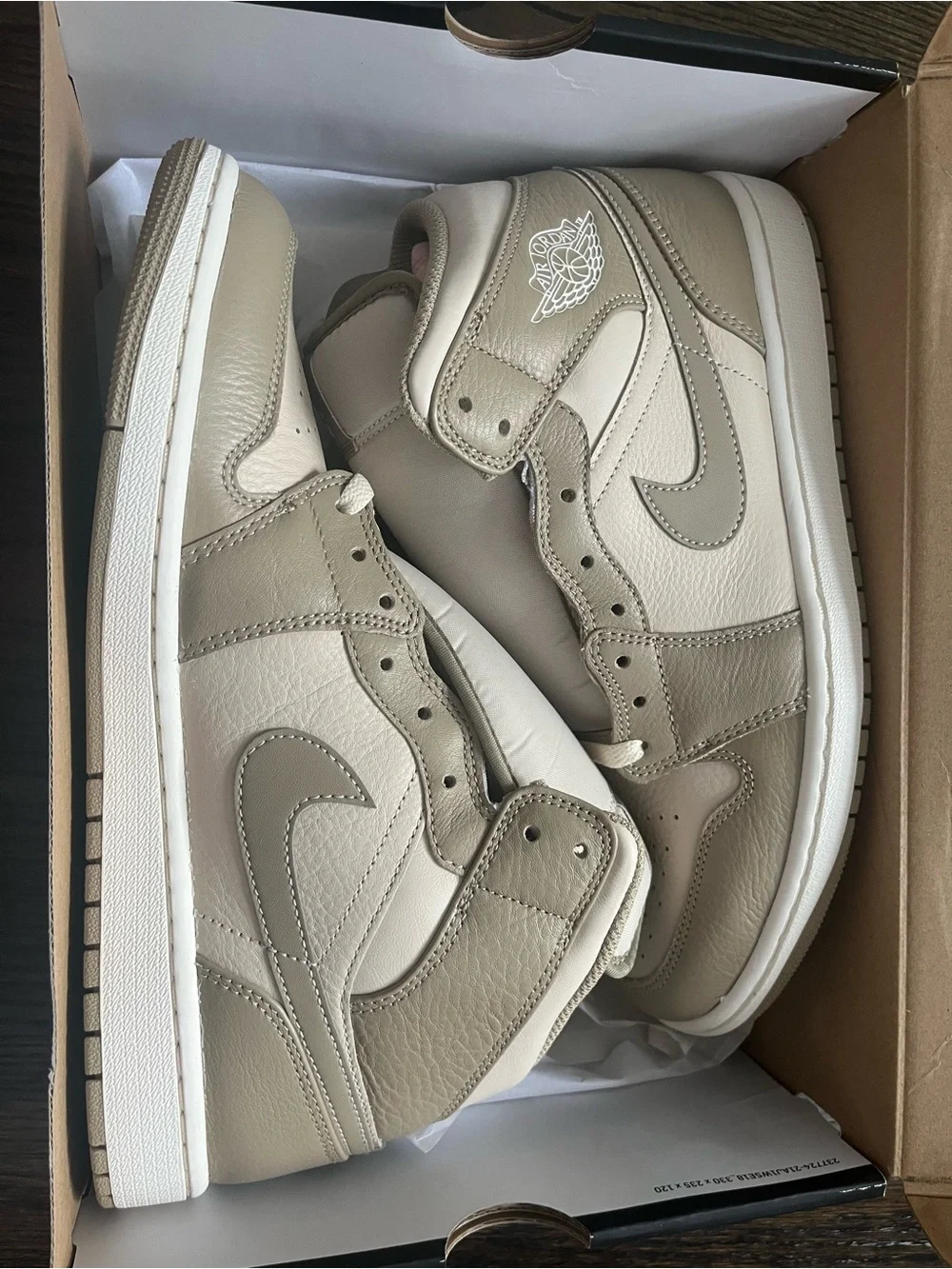 Jordan 1 Mid Men’s Size 11Sneakers - Light Brown / Khaki / Phantom